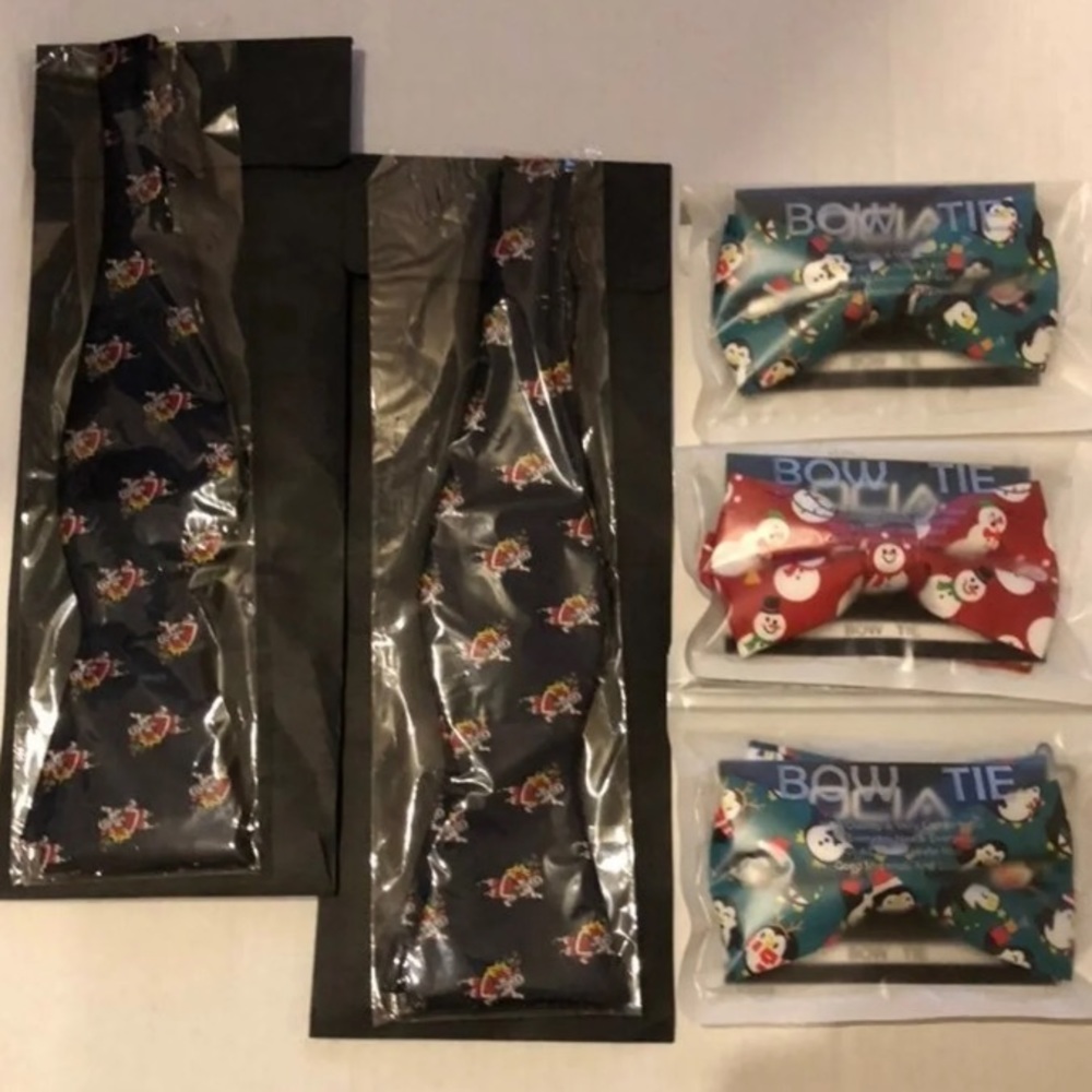 Assorted Christmas bow ties